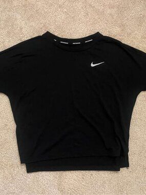 Women's Nike Running Tee (S)